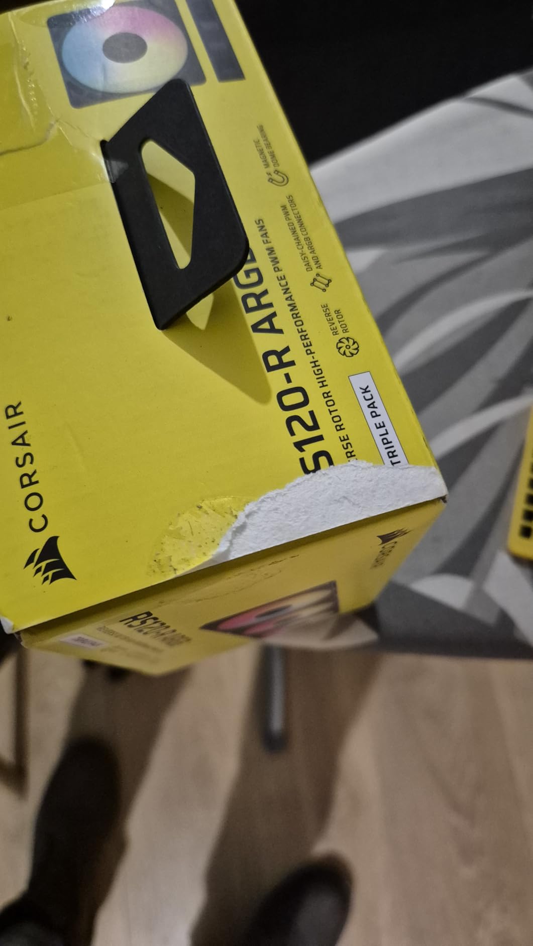 Einbaufertig und leise