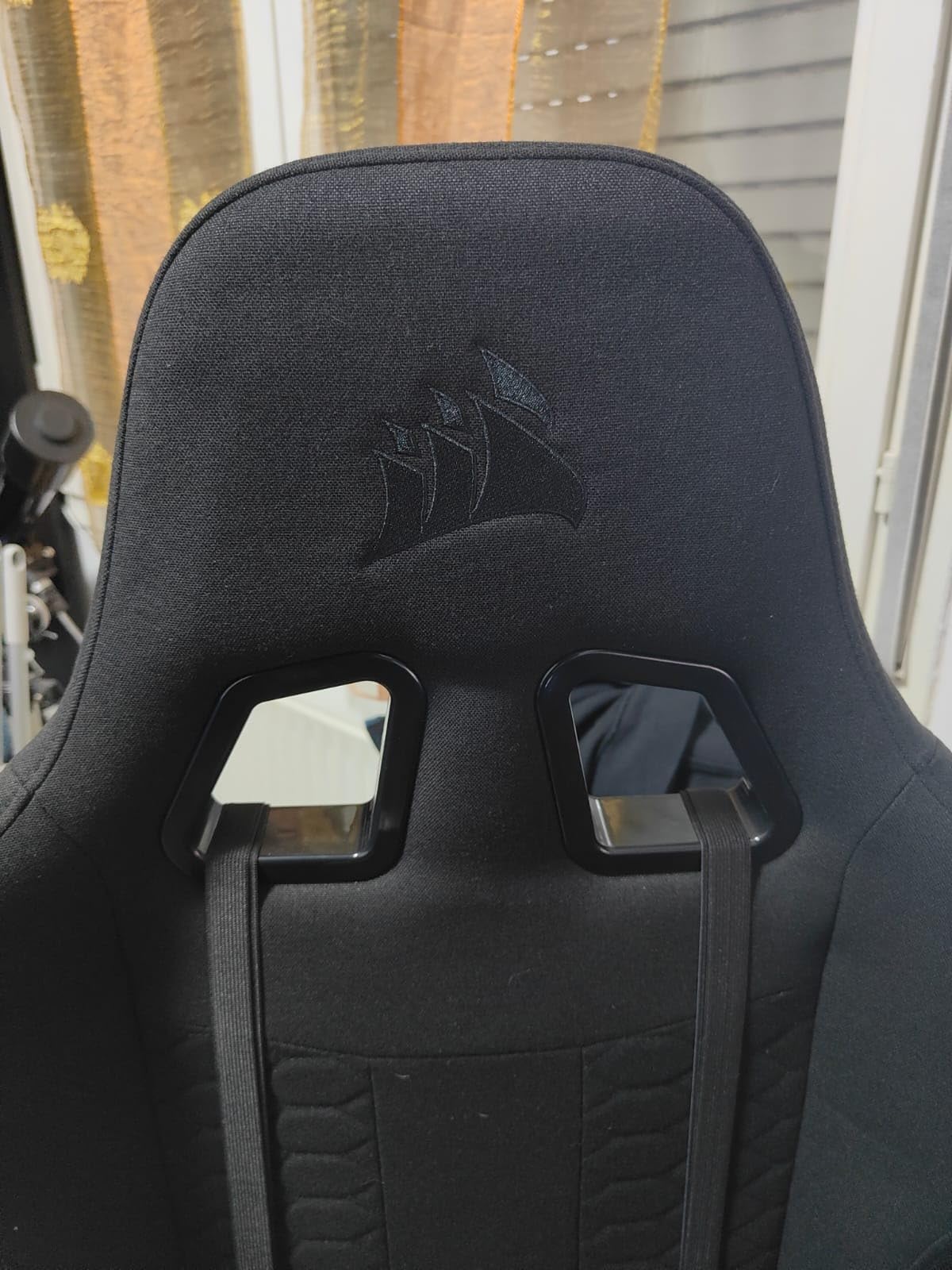 Bequemer Stuhl, kleiner Makel