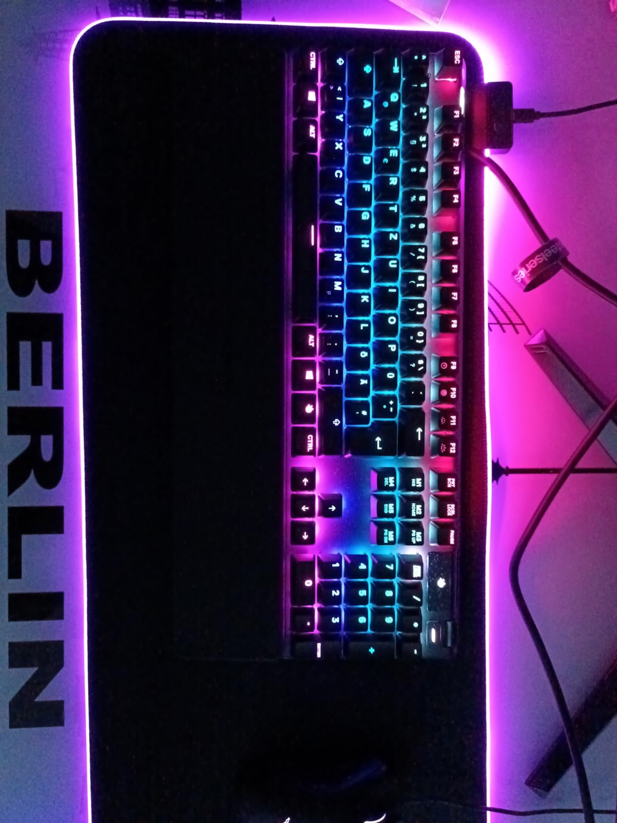 Sehr gute Tastatur mit kleinen Schwächen