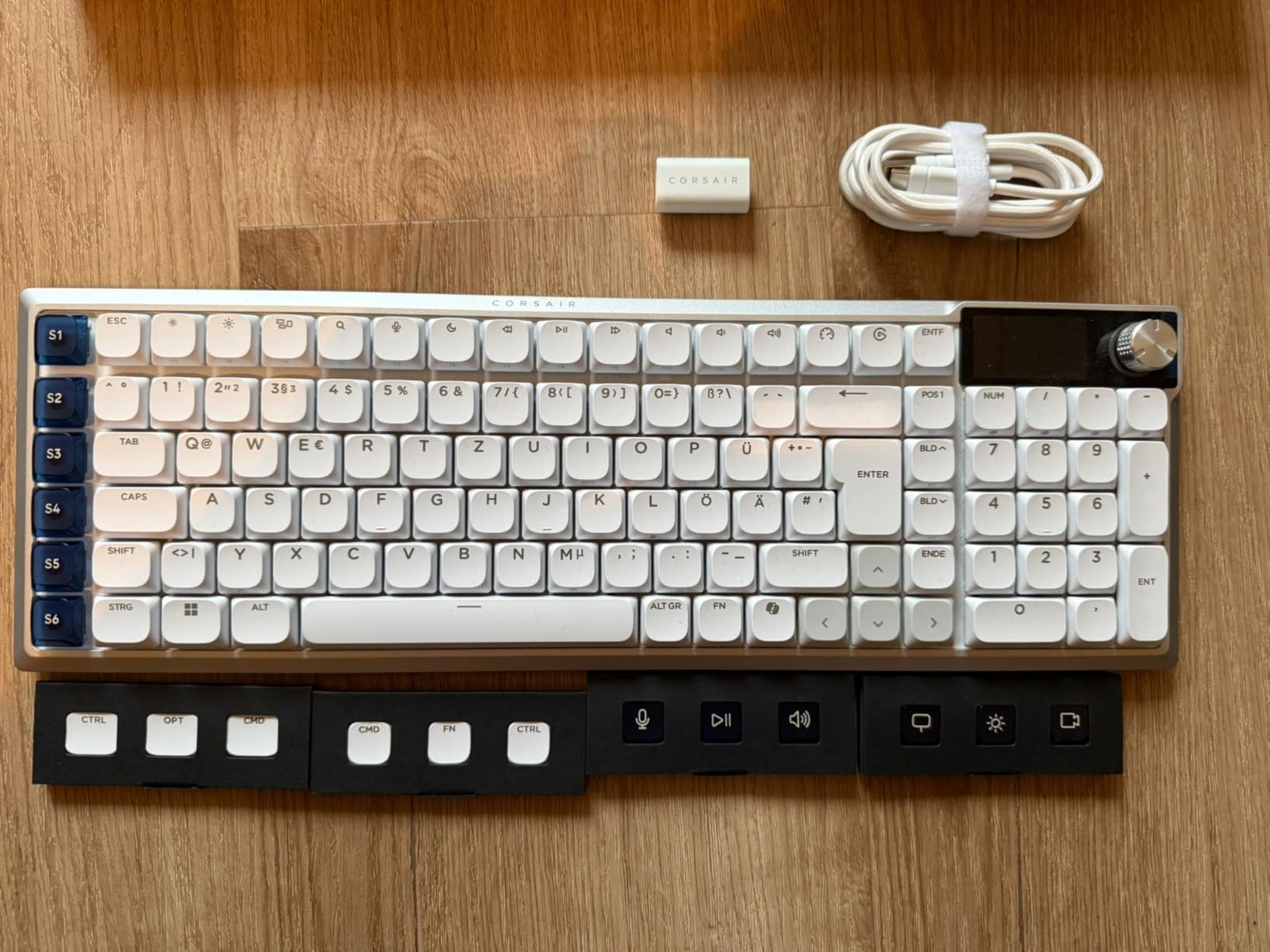 Sehr gute Tastatur, Gewöhnung nötig