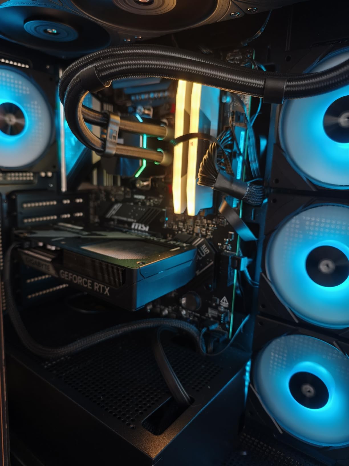 Gute Performance, RGB etwas grell