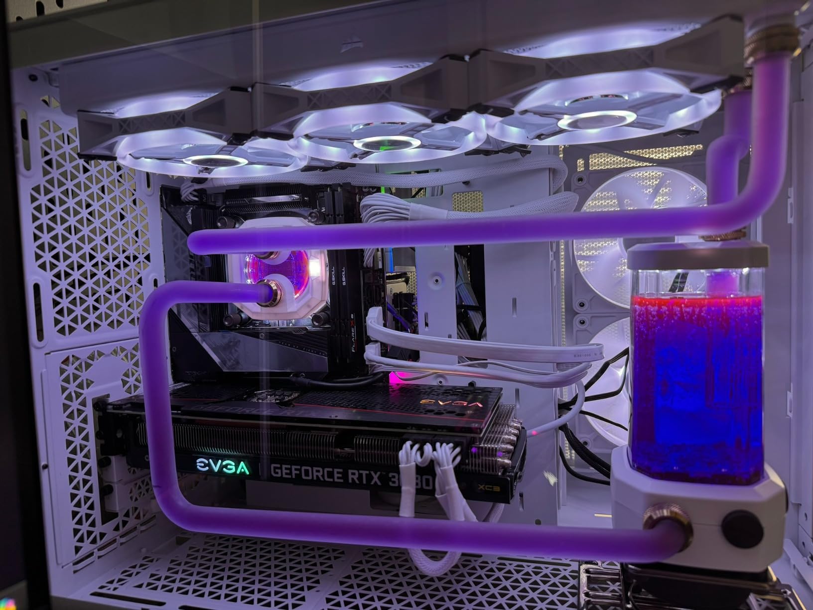 Corsair-Qualität für die Custom-Loop