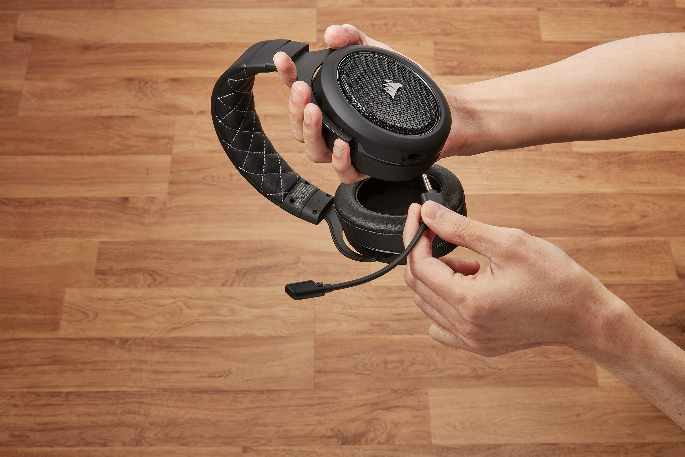 corsair-hs70-pro-wireless-gaming-headset-7-1-surround-abnehmbares-rauschunterdr- image 8